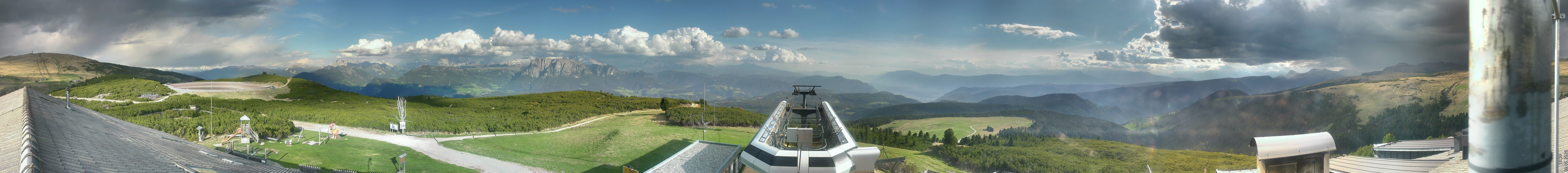 Archived image Webcam View over South Tyrol from the Schwarzseespitze