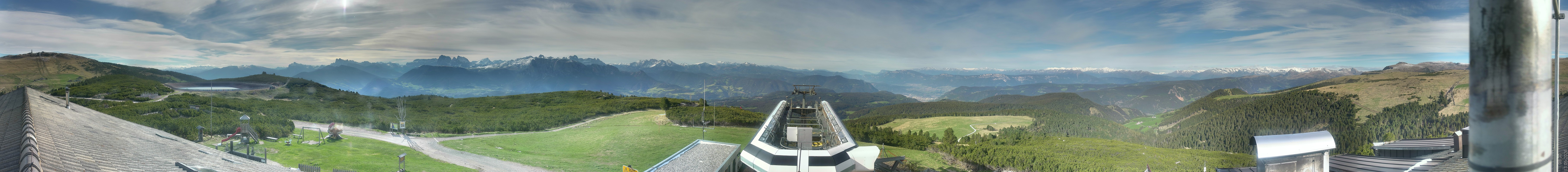 Archived image Webcam View over South Tyrol from the Schwarzseespitze