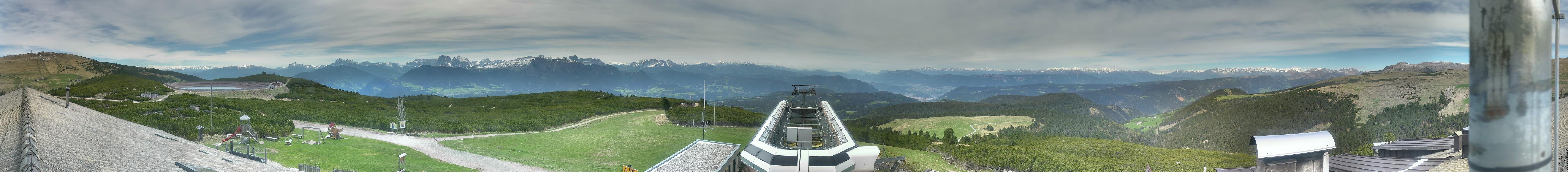 Archived image Webcam View over South Tyrol from the Schwarzseespitze