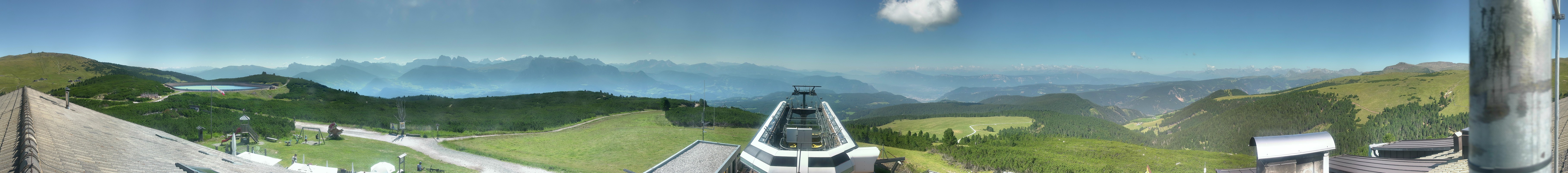 Archived image Webcam View over South Tyrol from the Schwarzseespitze