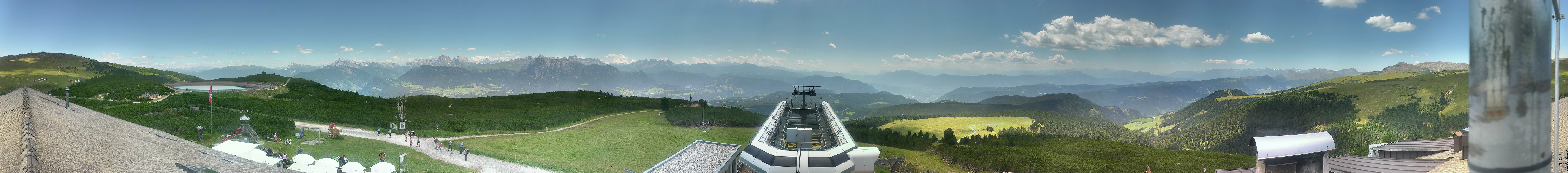 Archived image Webcam View over South Tyrol from the Schwarzseespitze