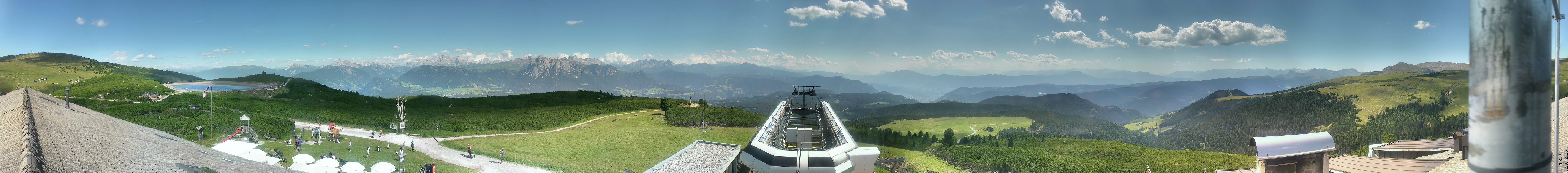 Archived image Webcam View over South Tyrol from the Schwarzseespitze