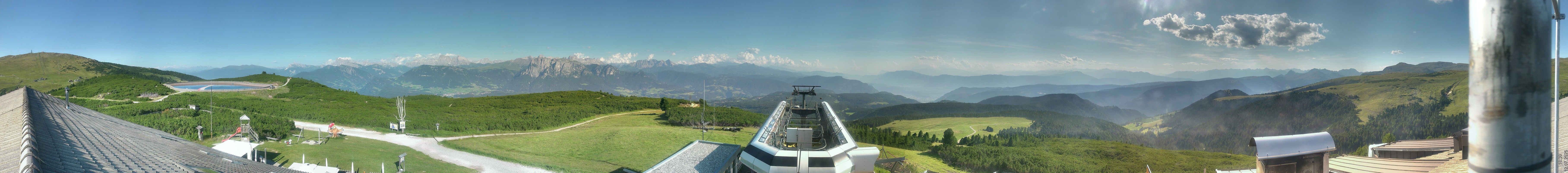 Archived image Webcam View over South Tyrol from the Schwarzseespitze