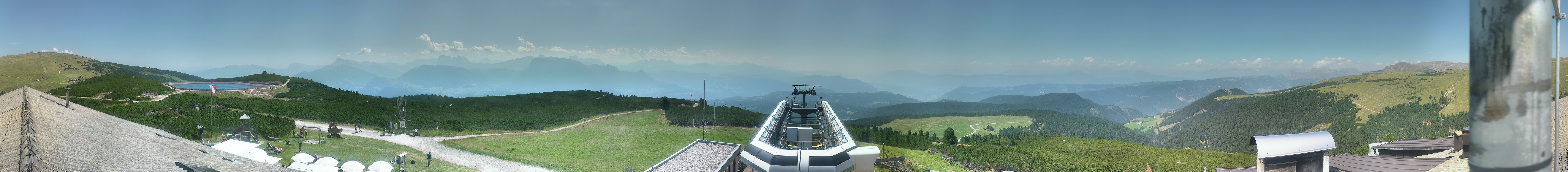 Archived image Webcam View over South Tyrol from the Schwarzseespitze
