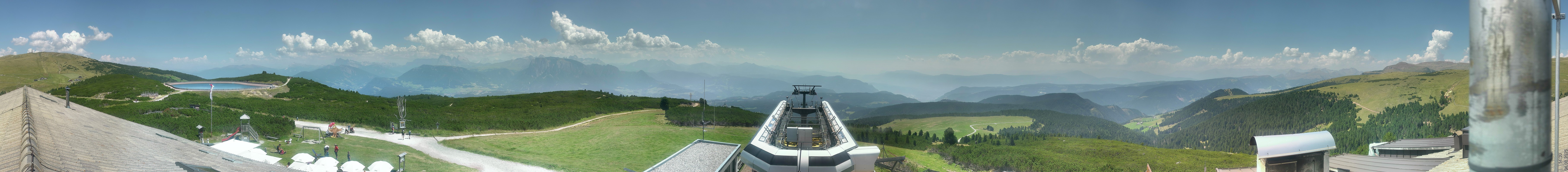 Archived image Webcam View over South Tyrol from the Schwarzseespitze