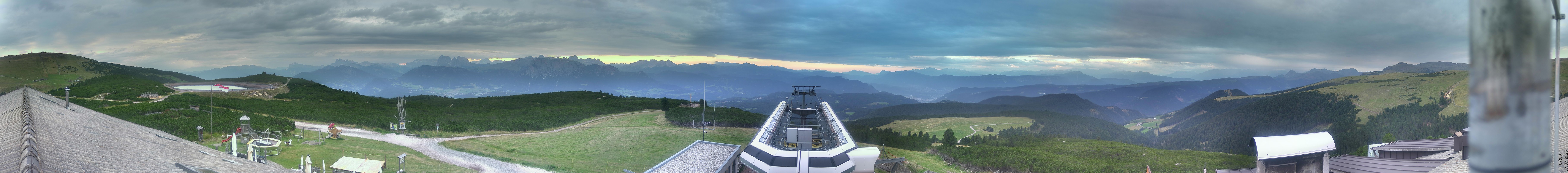 Archiv Foto Webcam Blick von der Schwarzseespitze in Südtirol