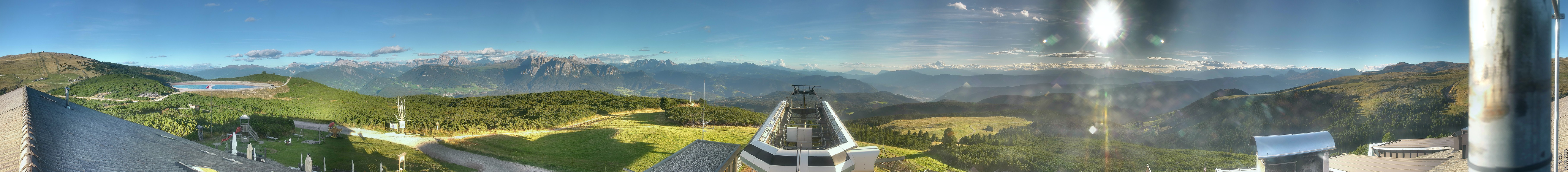 Archived image Webcam View over South Tyrol from the Schwarzseespitze