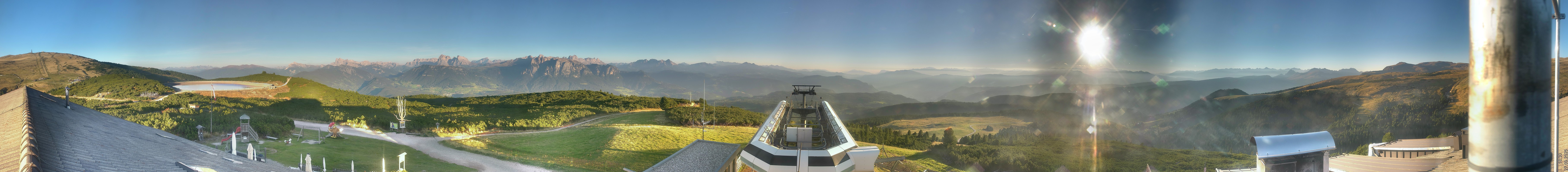 Archived image Webcam View over South Tyrol from the Schwarzseespitze