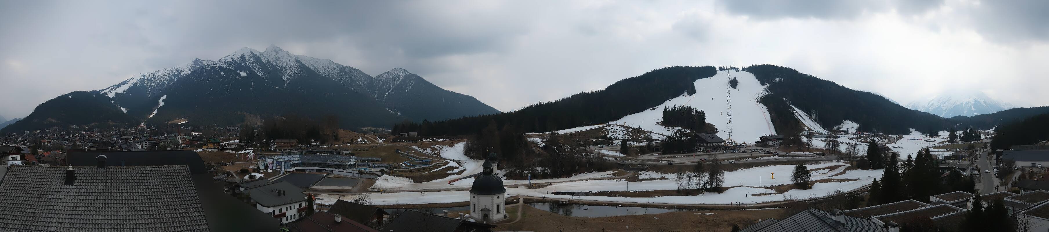 Archived image Webcam Seefeld church