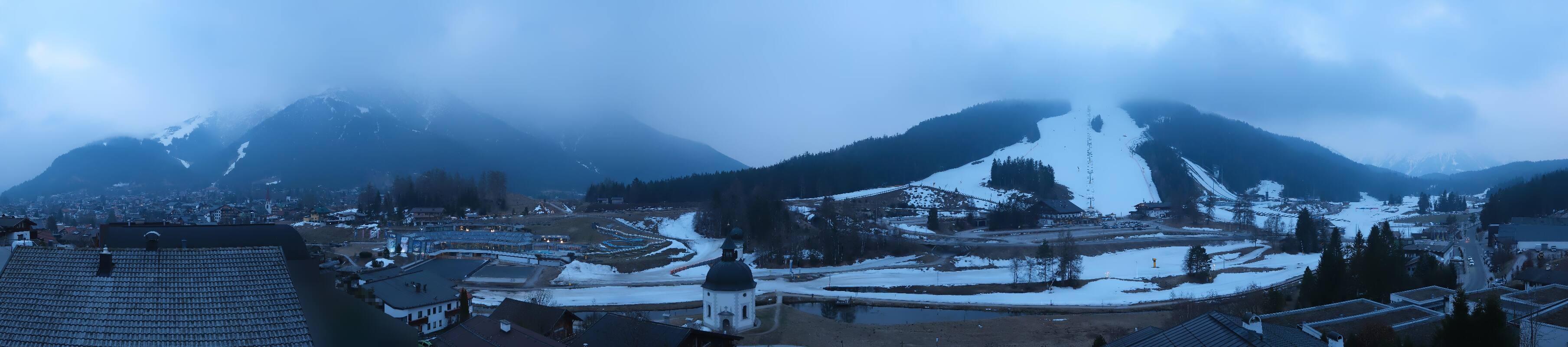 Archived image Webcam Seefeld church