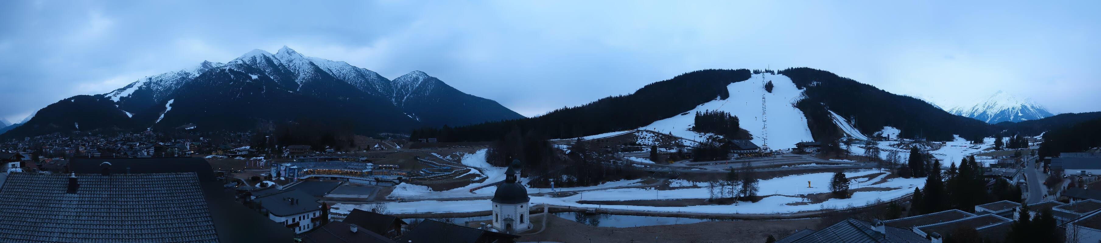 Archived image Webcam Seefeld church