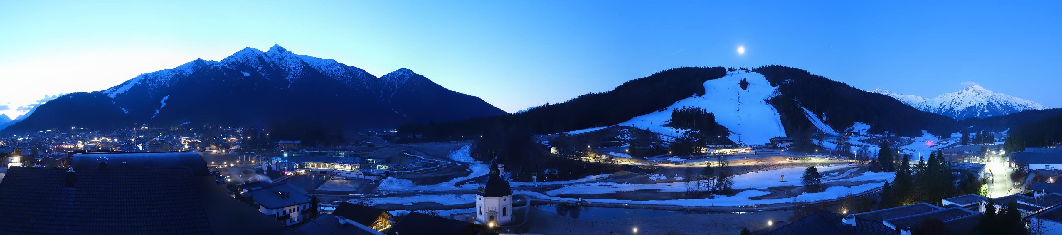 Archived image Webcam Seefeld church