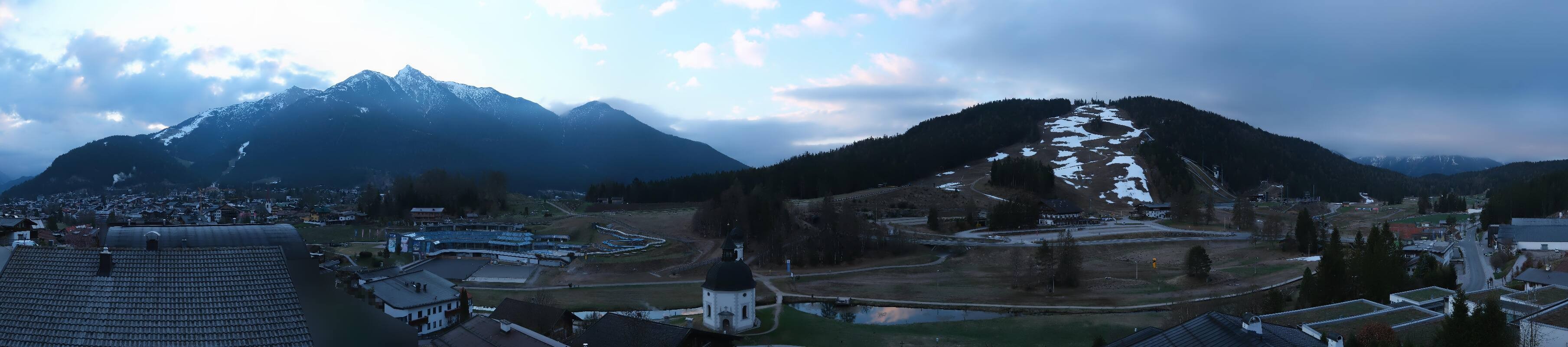 Archived image Webcam Seefeld church