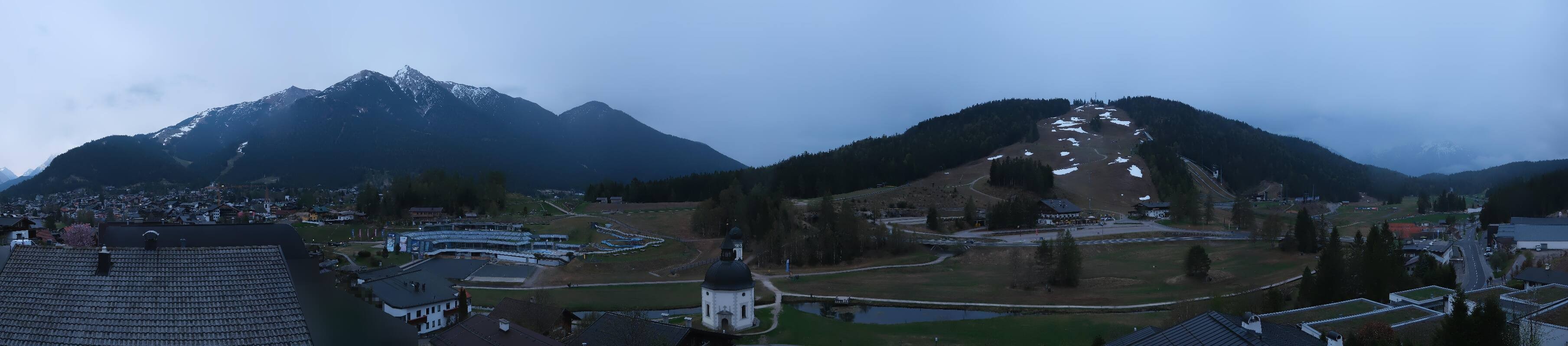 Archived image Webcam Seefeld church