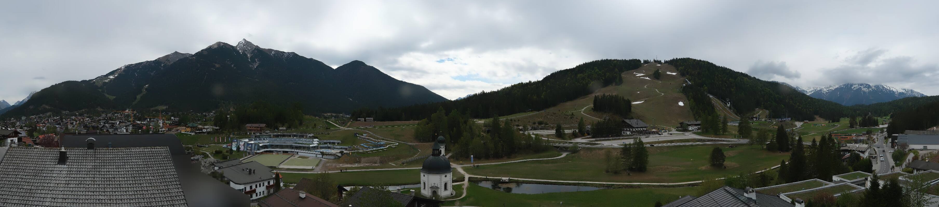 Archived image Webcam Seefeld church