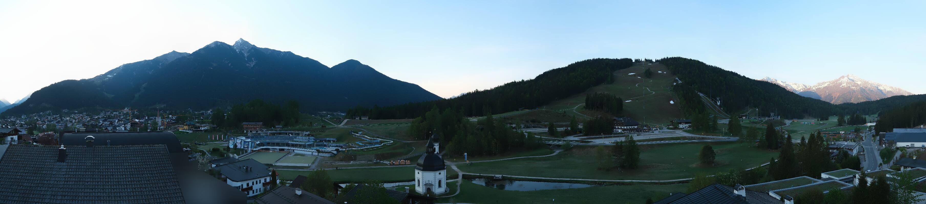 Archived image Webcam Seefeld church