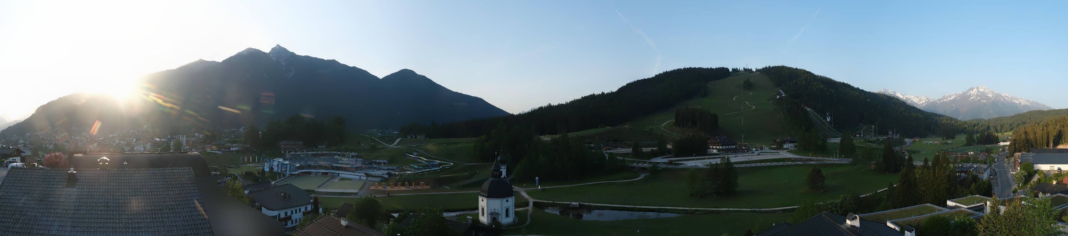 Archived image Webcam Seefeld church