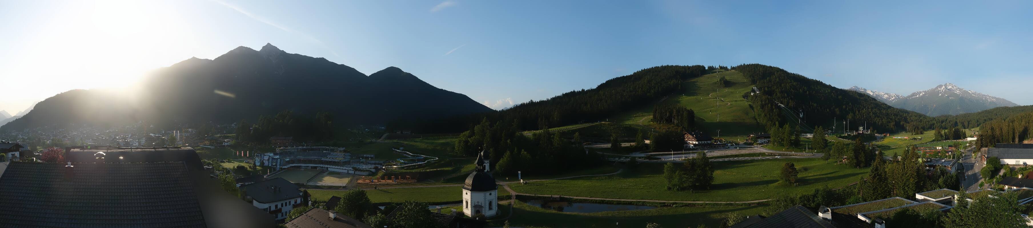 Archived image Webcam Seefeld church