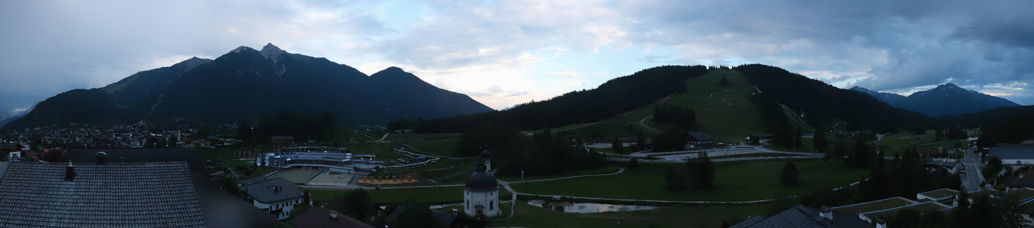 Archived image Webcam Seefeld church