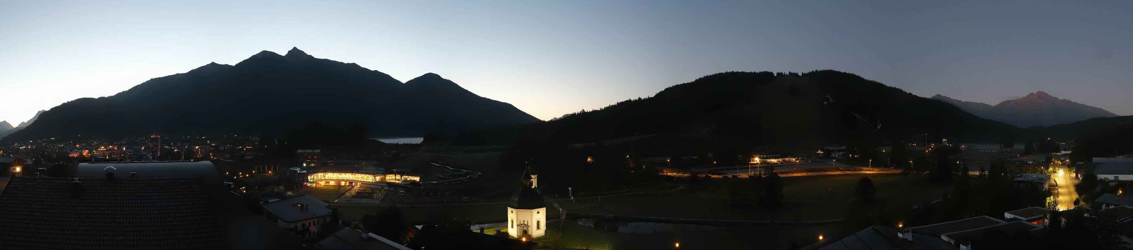 Archived image Webcam Seefeld church