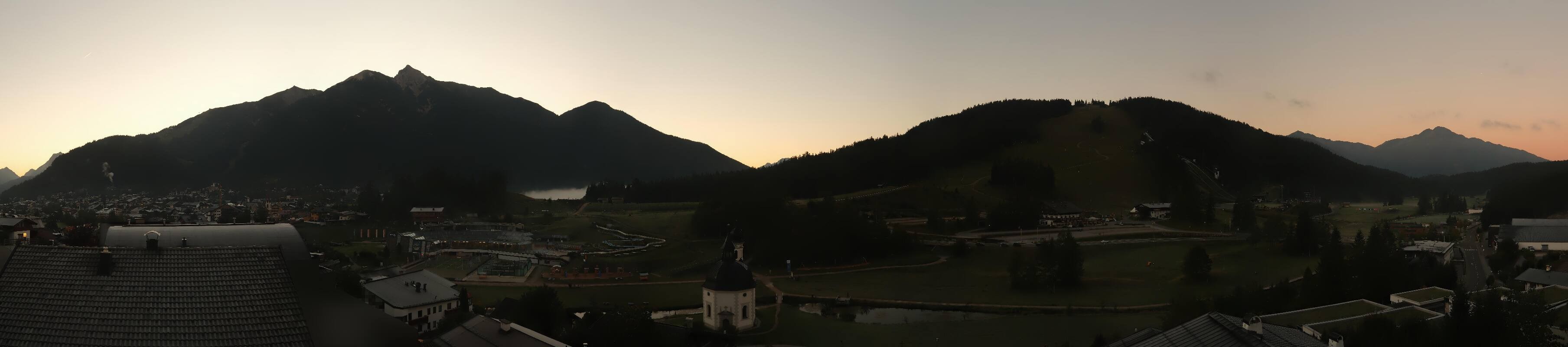 Archived image Webcam Seefeld church