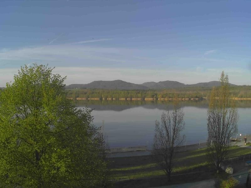 Archiv Foto Webcam Olberdorfer See: Blick auf das Zittauer Gebirge