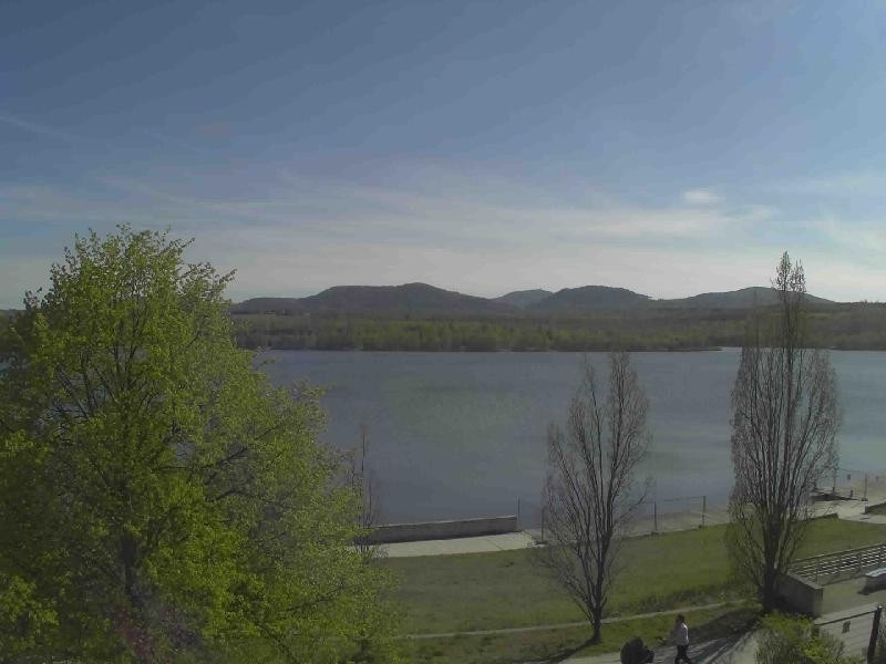 Archiv Foto Webcam Olberdorfer See: Blick auf das Zittauer Gebirge