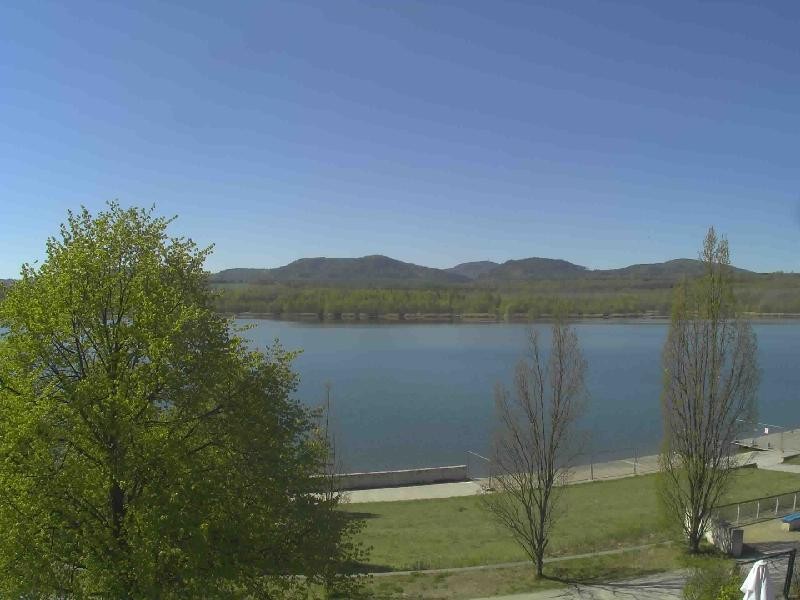 Archiv Foto Webcam Olberdorfer See: Blick auf das Zittauer Gebirge