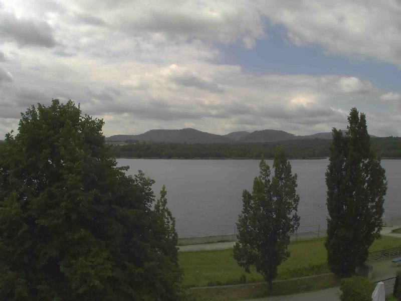 Archiv Foto Webcam Olberdorfer See: Blick auf das Zittauer Gebirge