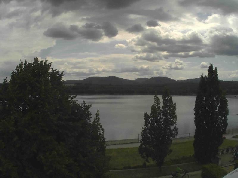 Archiv Foto Webcam Olberdorfer See: Blick auf das Zittauer Gebirge
