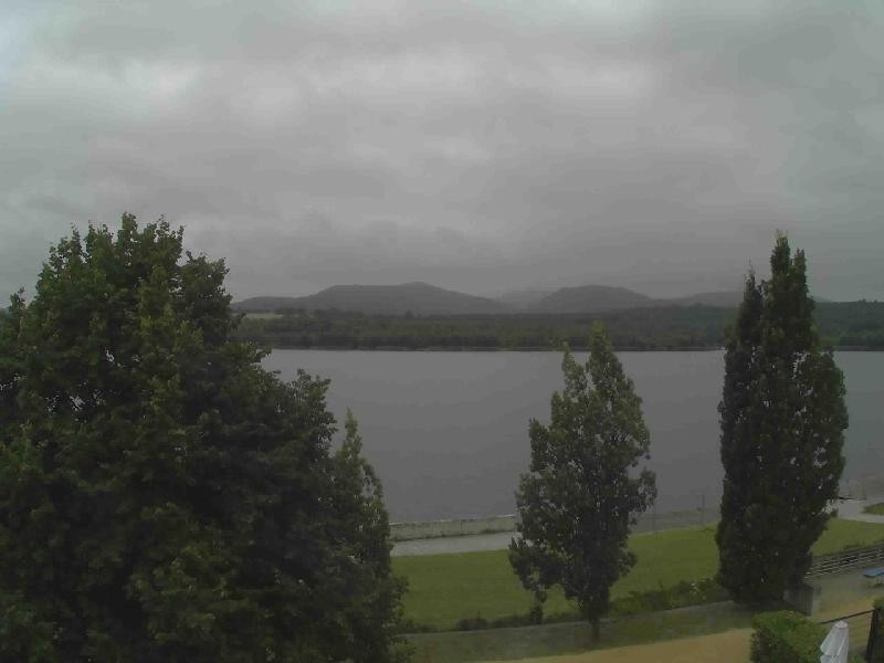 Archiv Foto Webcam Olberdorfer See: Blick auf das Zittauer Gebirge