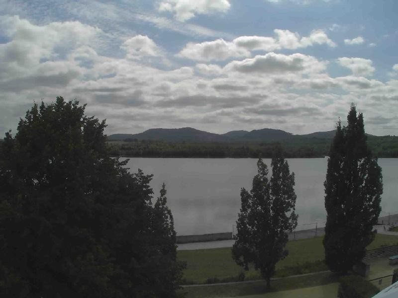 Archiv Foto Webcam Olberdorfer See: Blick auf das Zittauer Gebirge