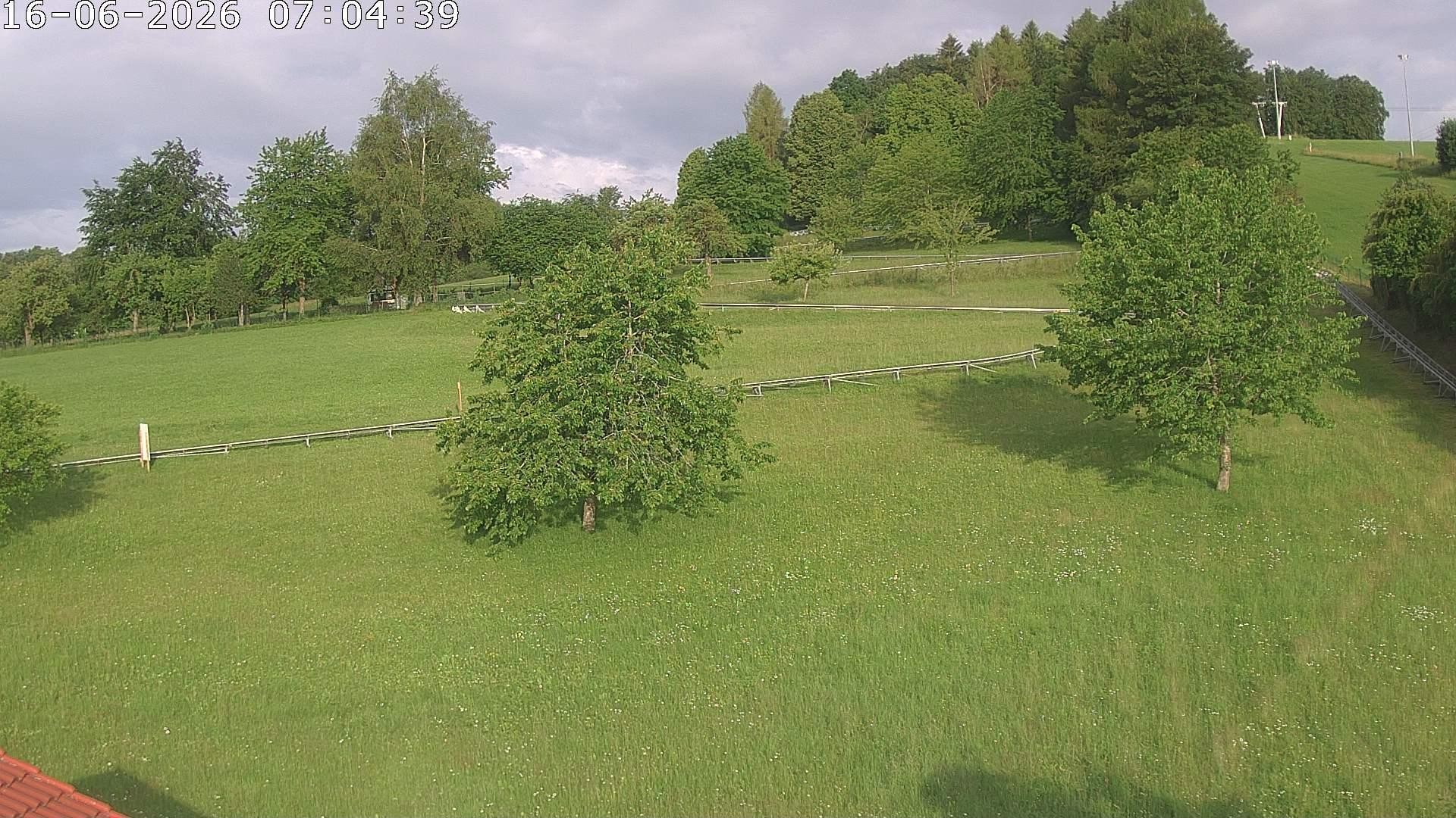 Archived image Webcam Donnstetten Base Station
