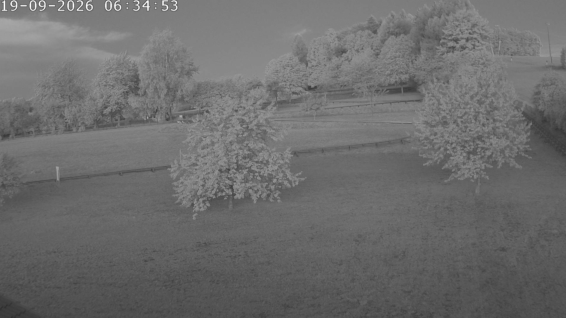 Archived image Webcam Donnstetten Base Station