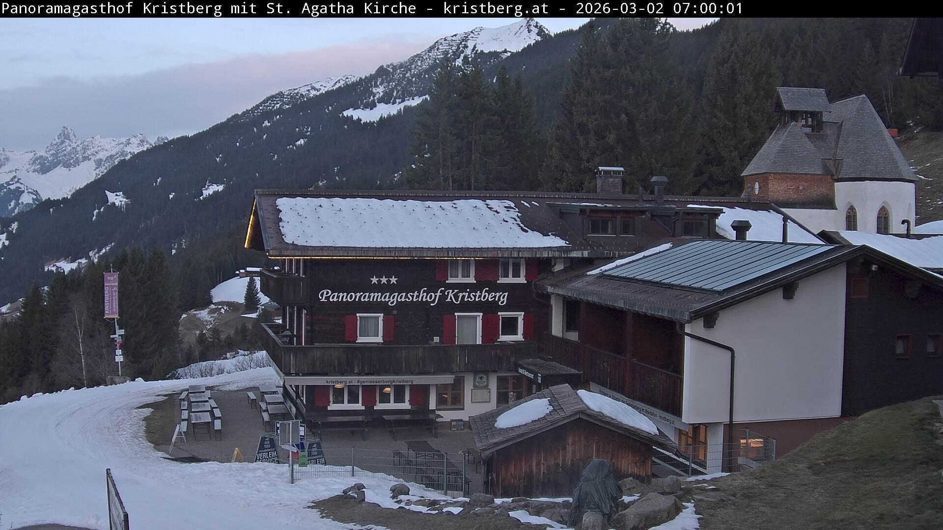 Archived image Webcam Restaurant "Panoramagasthof Kristberg" in Silbertal
