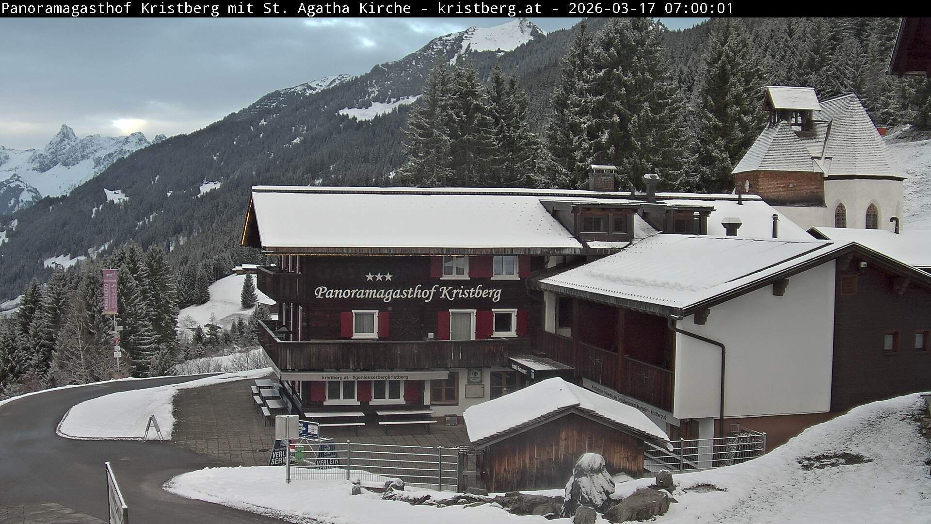 Archived image Webcam Restaurant "Panoramagasthof Kristberg" in Silbertal