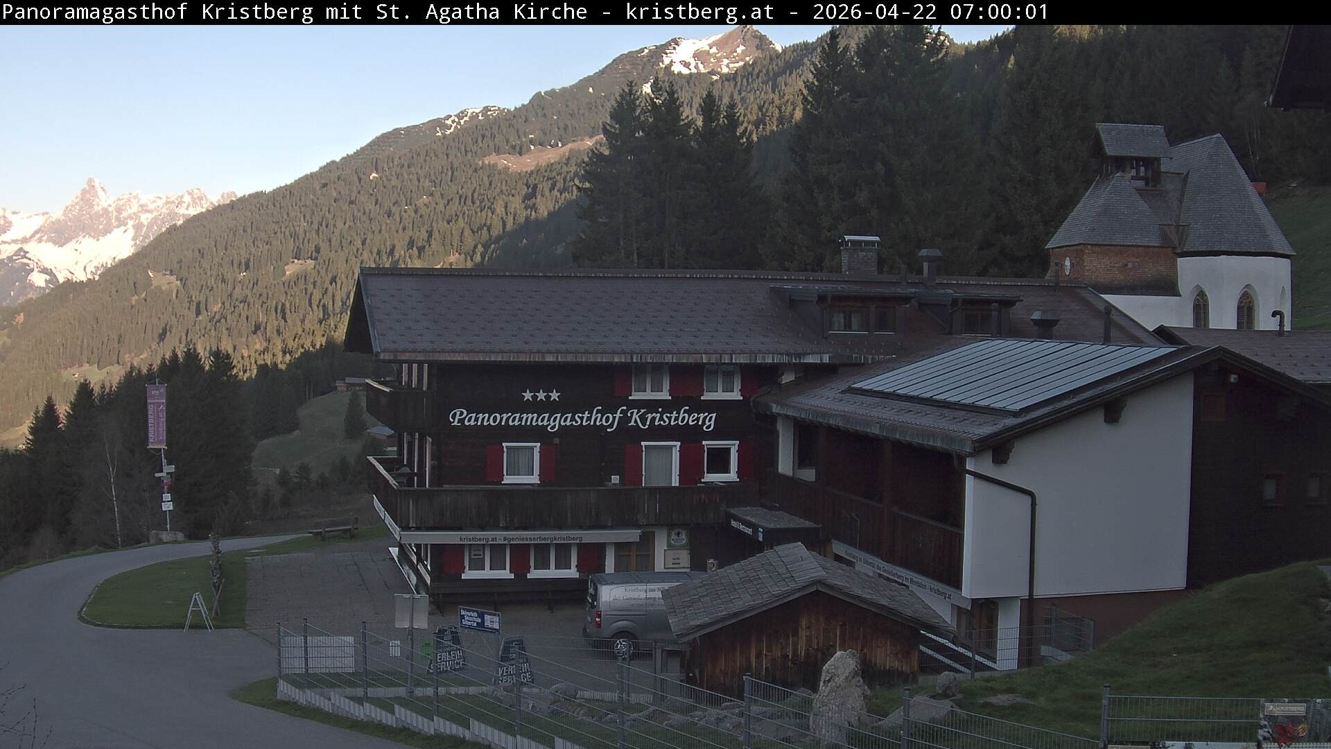 Archived image Webcam Restaurant "Panoramagasthof Kristberg" in Silbertal