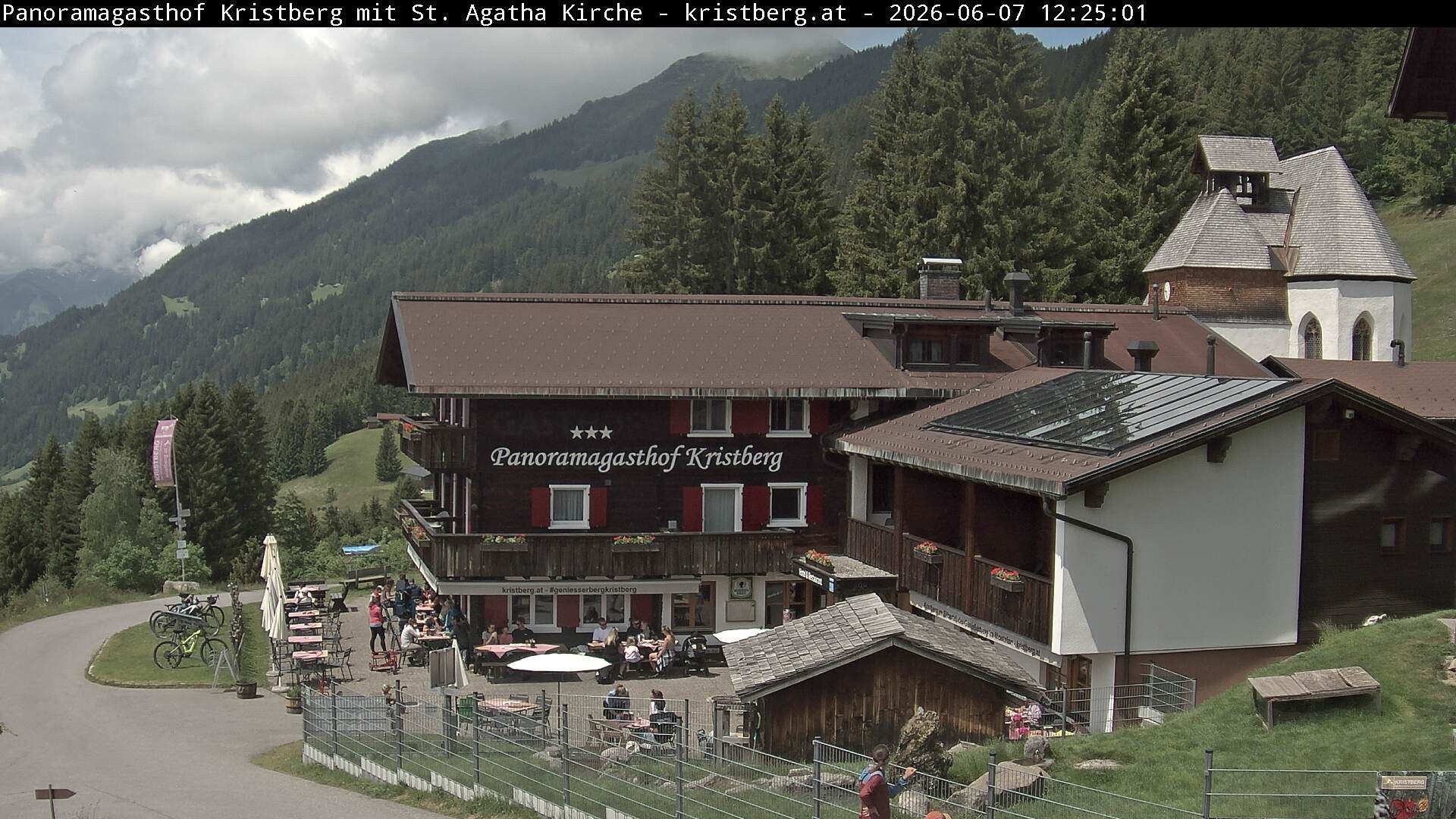 Archived image Webcam Restaurant "Panoramagasthof Kristberg" in Silbertal