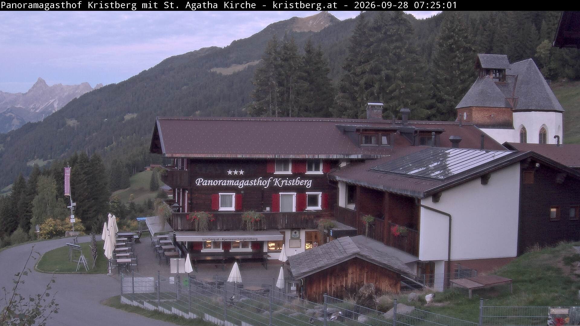 Archived image Webcam Restaurant "Panoramagasthof Kristberg" in Silbertal