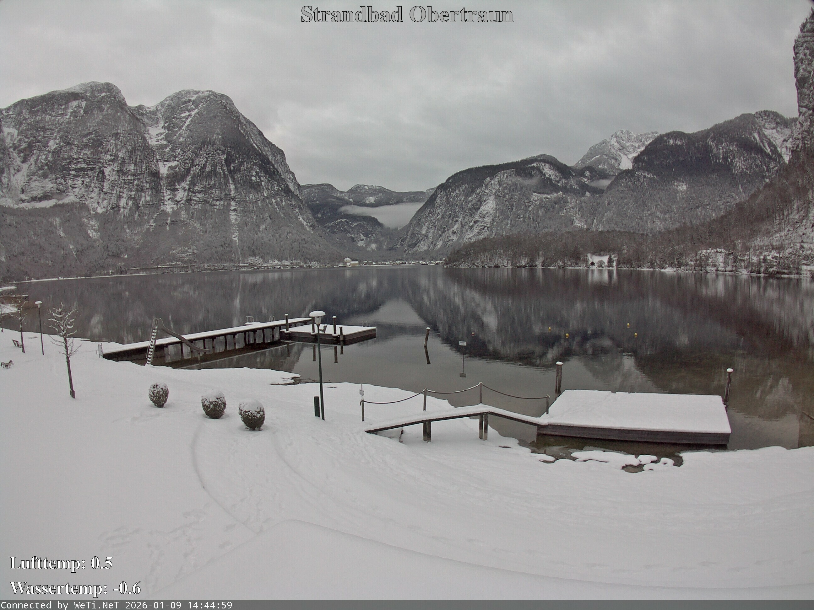Archiv Foto Webcam Hallstätter See: Strandbad Obertraun