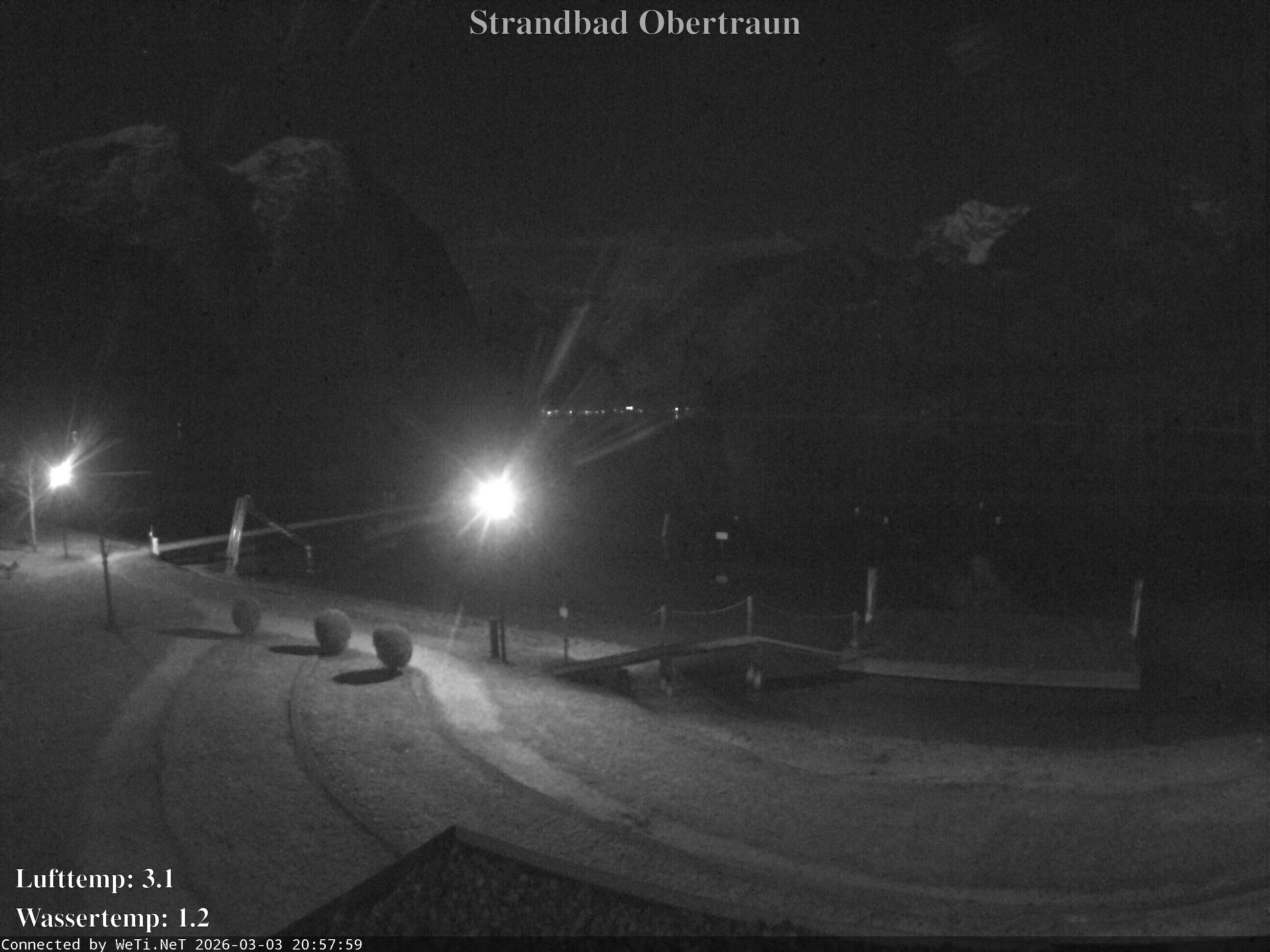 Archiv Foto Webcam Hallstätter See: Strandbad Obertraun