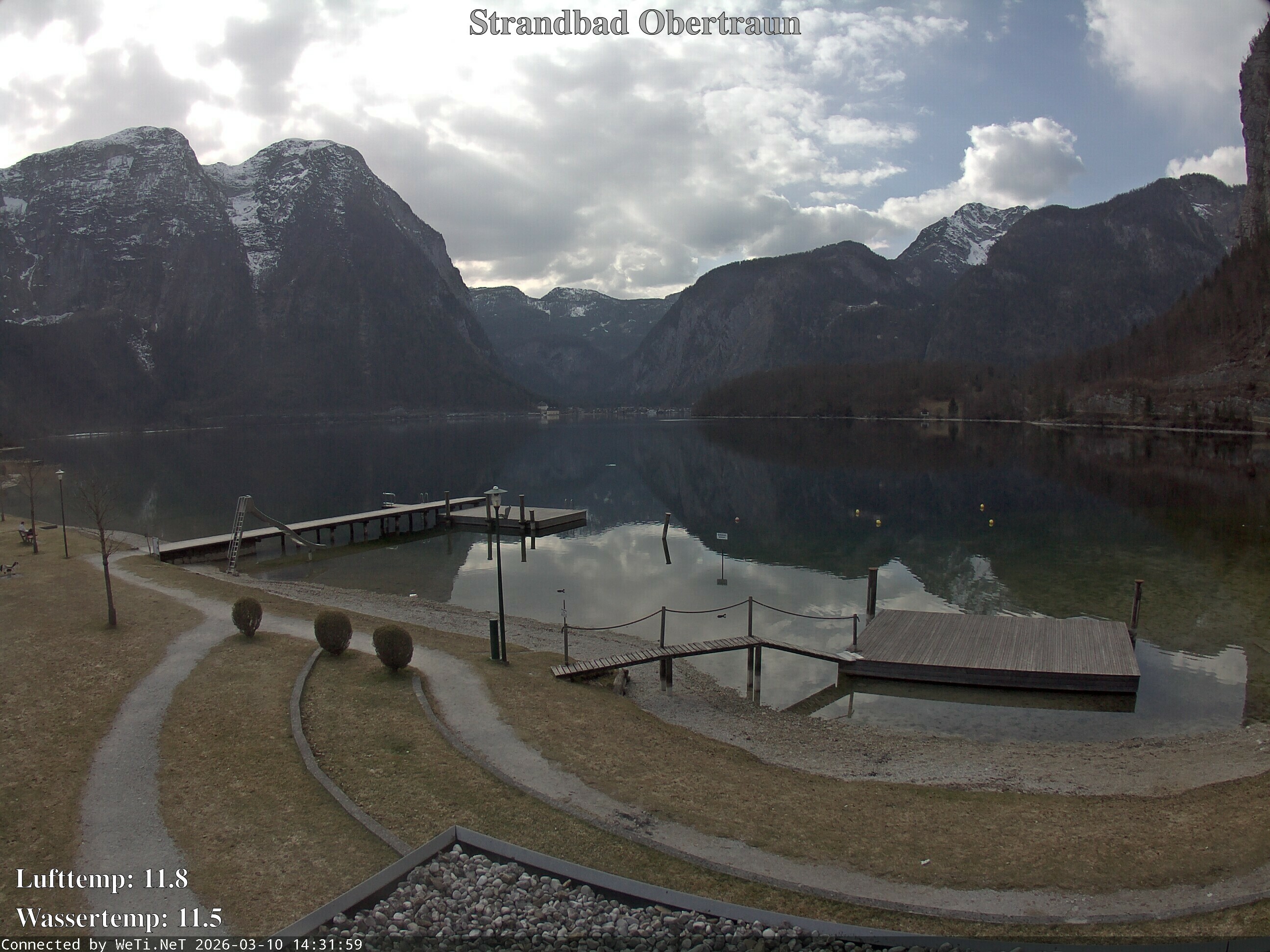 Archiv Foto Webcam Hallstätter See: Strandbad Obertraun