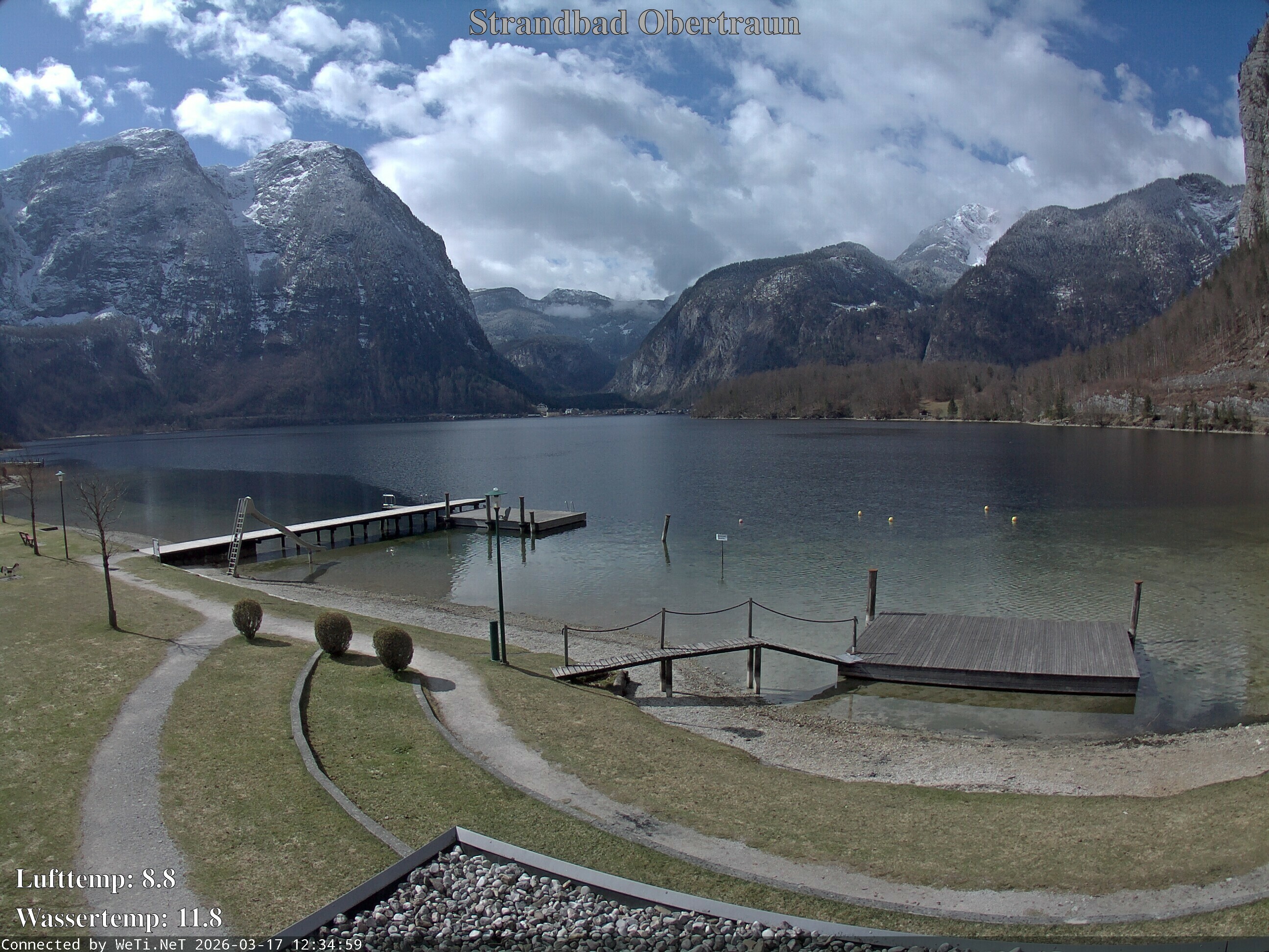 Archiv Foto Webcam Hallstätter See: Strandbad Obertraun