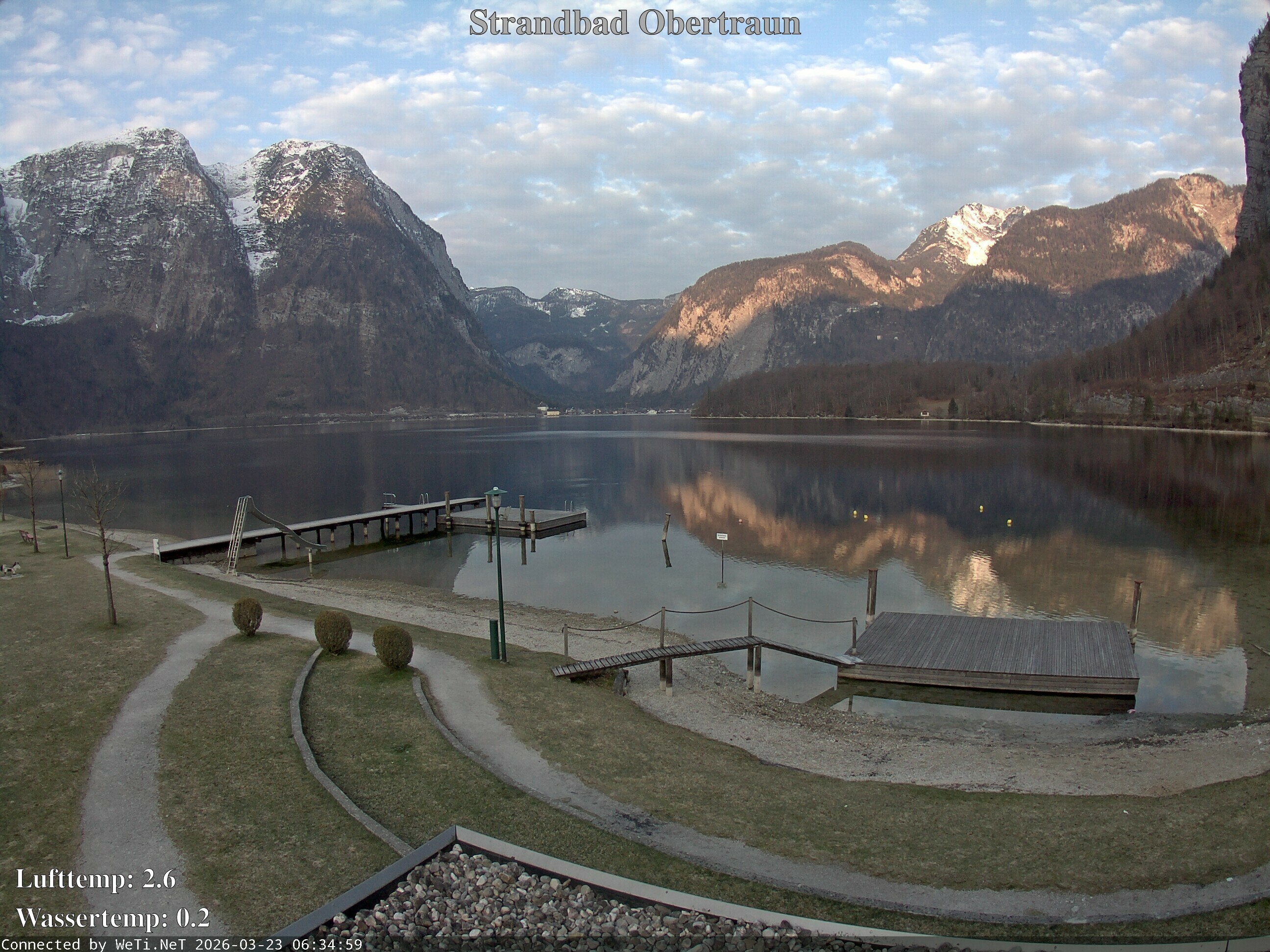 Archiv Foto Webcam Hallstätter See: Strandbad Obertraun