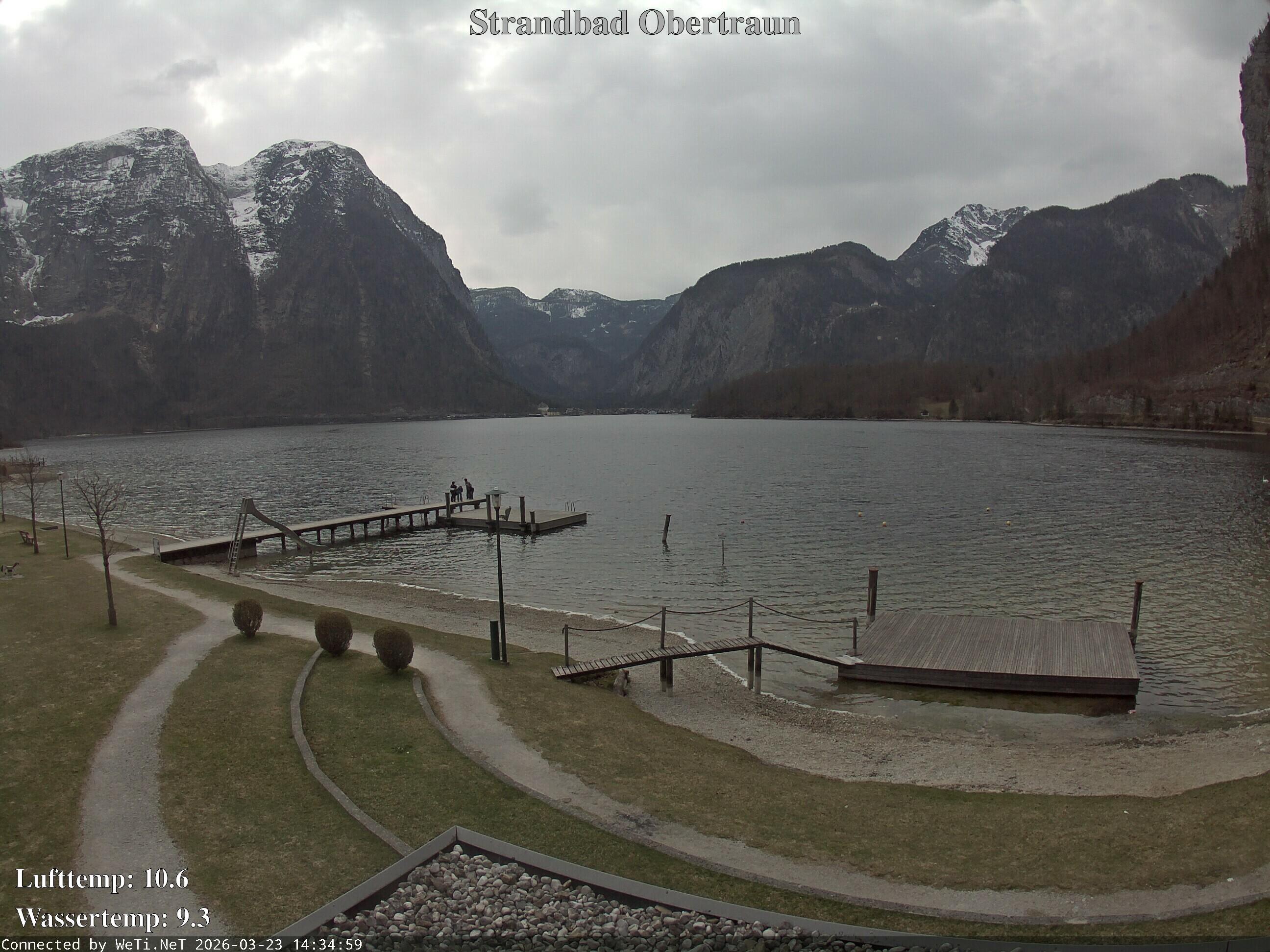 Archiv Foto Webcam Hallstätter See: Strandbad Obertraun