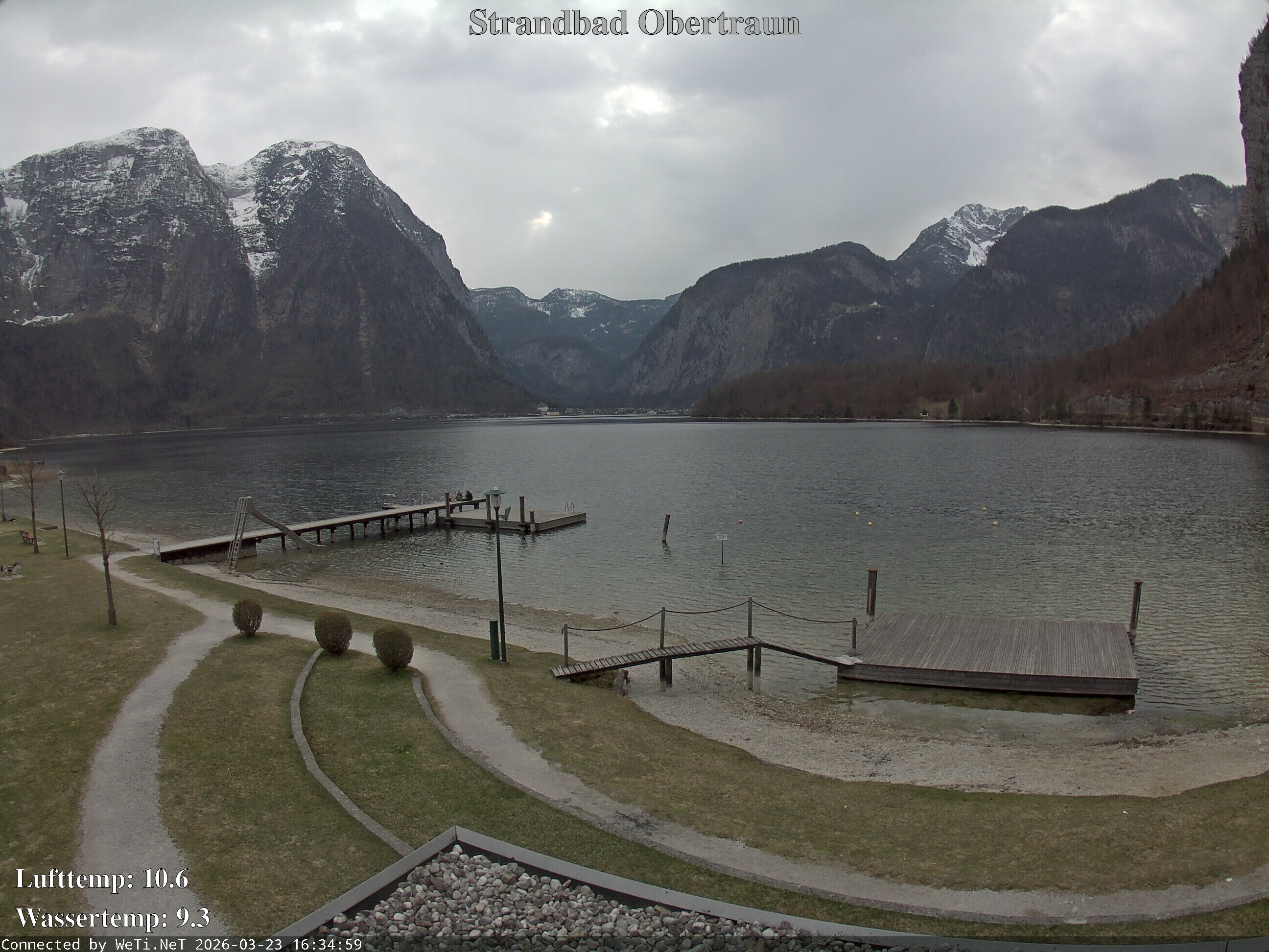 Archiv Foto Webcam Hallstätter See: Strandbad Obertraun
