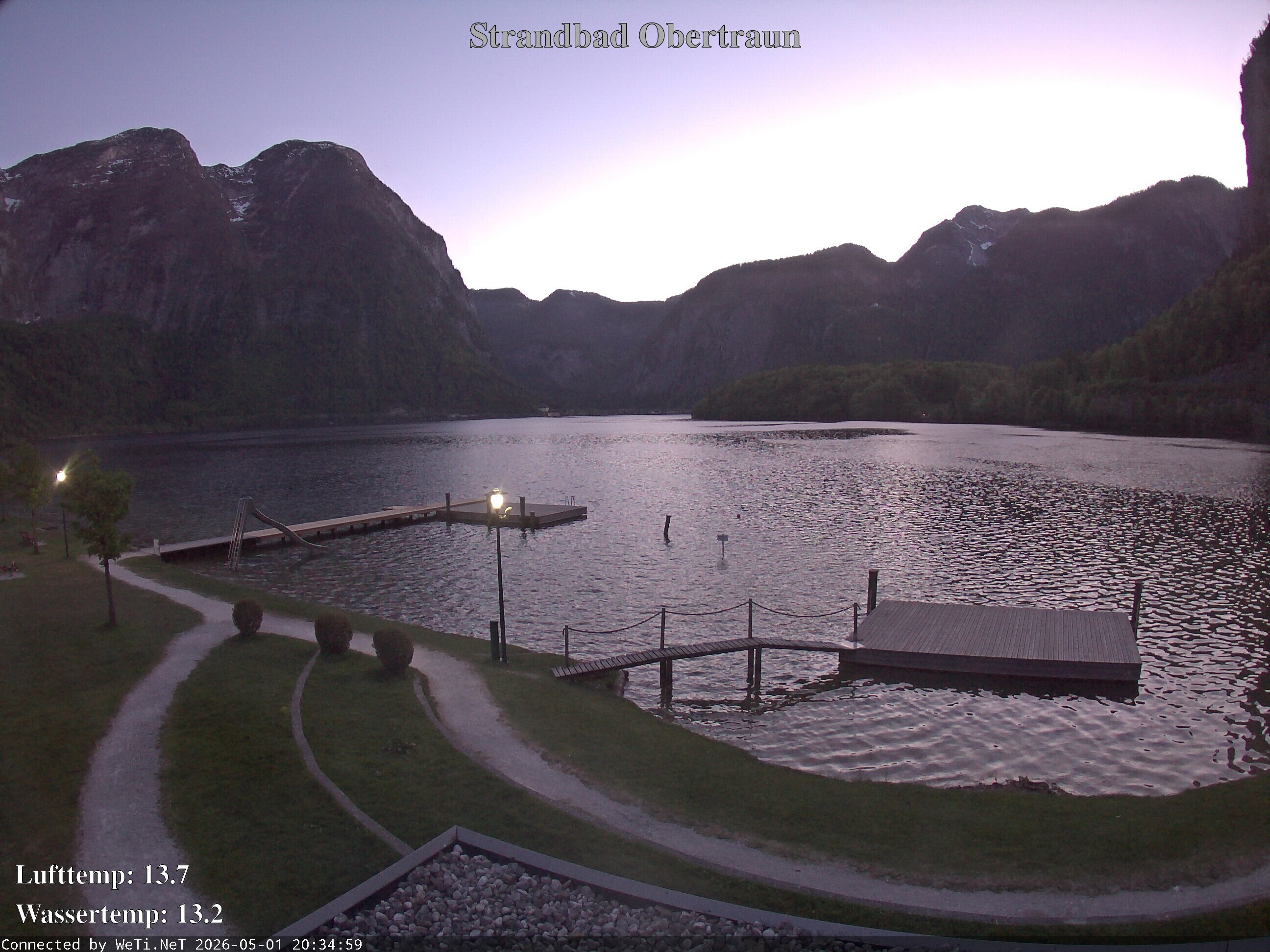 Archiv Foto Webcam Hallstätter See: Strandbad Obertraun