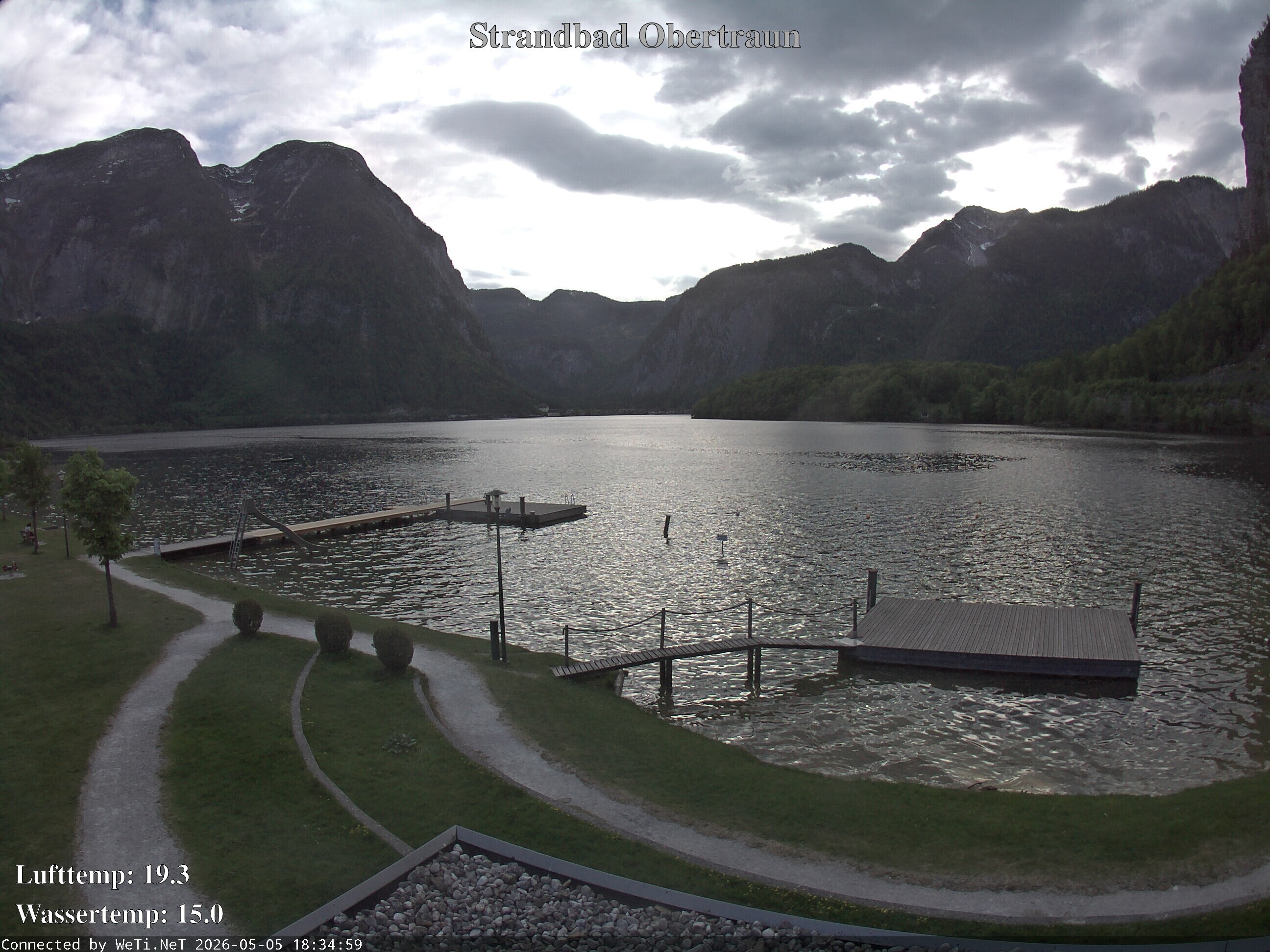 Archiv Foto Webcam Hallstätter See: Strandbad Obertraun