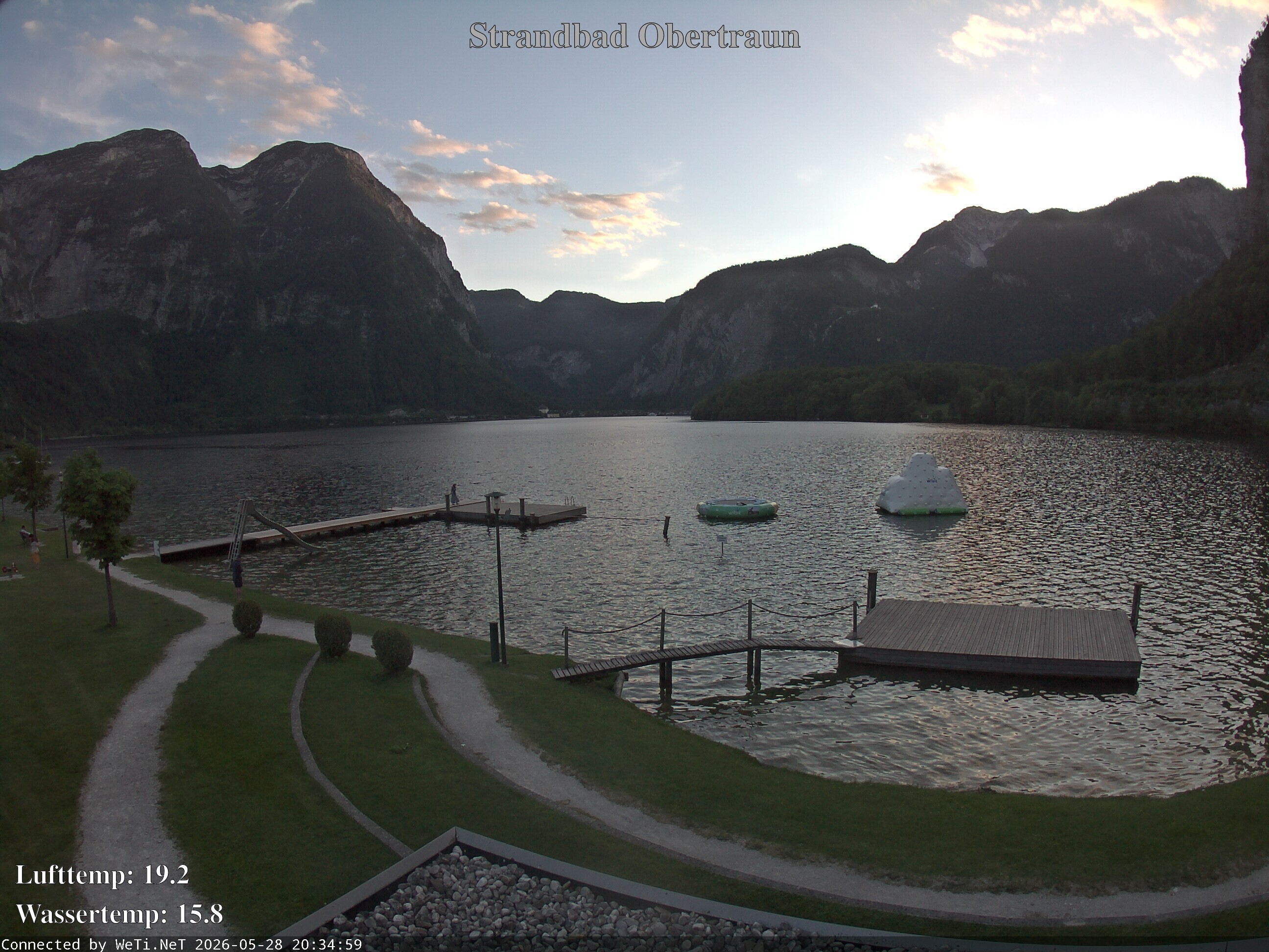 Archiv Foto Webcam Hallstätter See: Strandbad Obertraun
