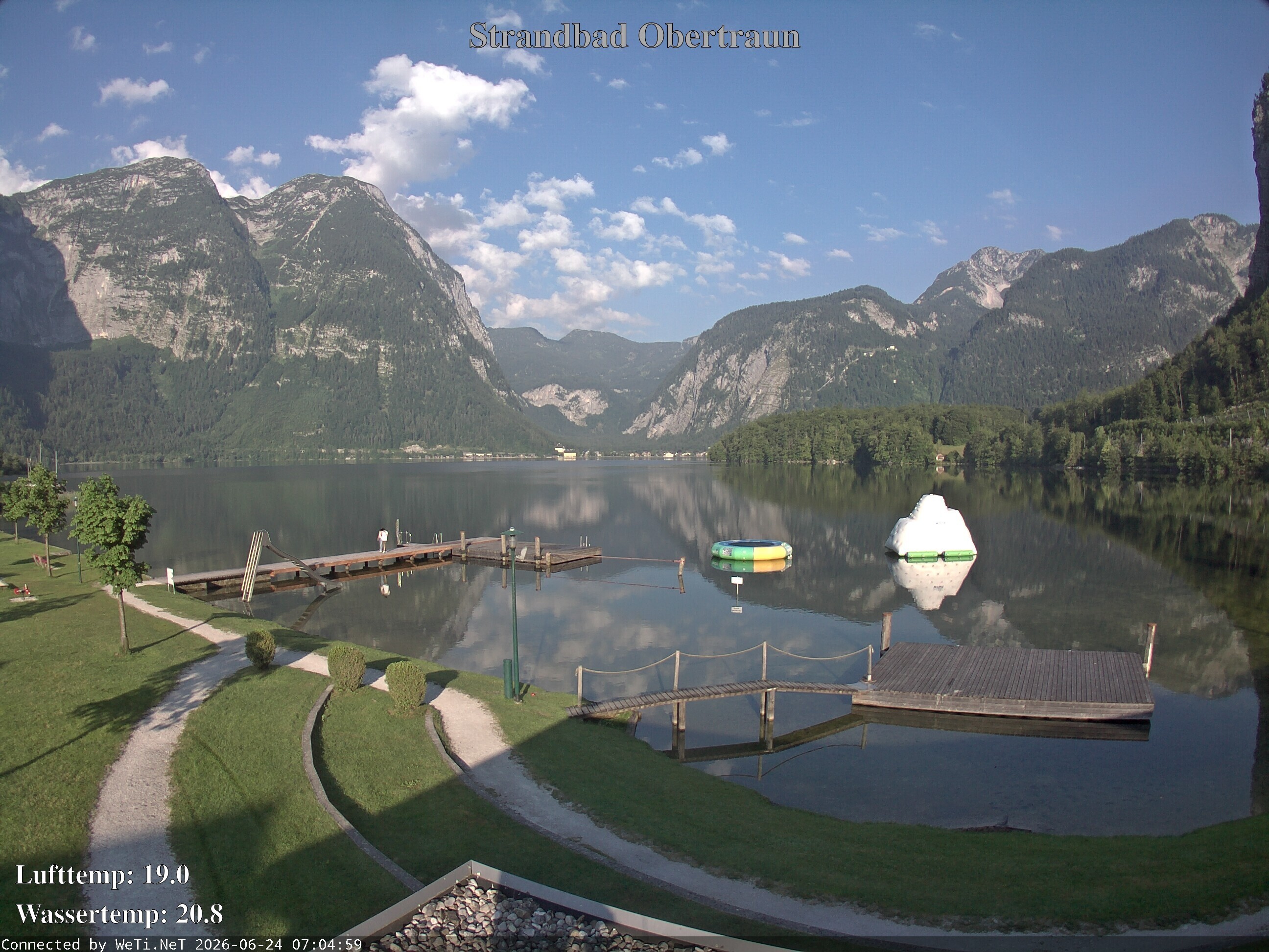 Archiv Foto Webcam Hallstätter See: Strandbad Obertraun